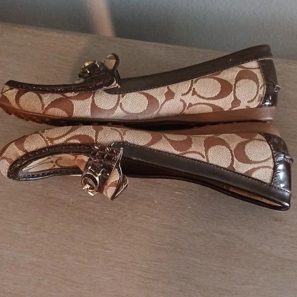 Coach signature loafers ❤️ - Picture 4 of 8